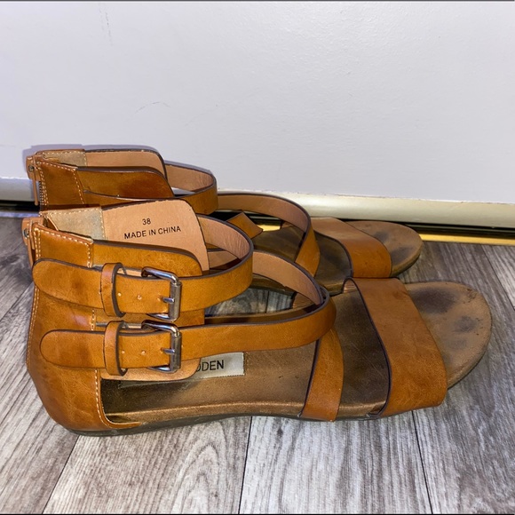 Sandals π©΄ - Picture 3 of 5